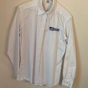 Long-Sleeve Buttondown Women’s Shirt